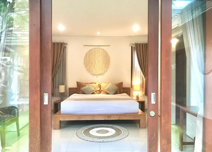 Nil Villa *