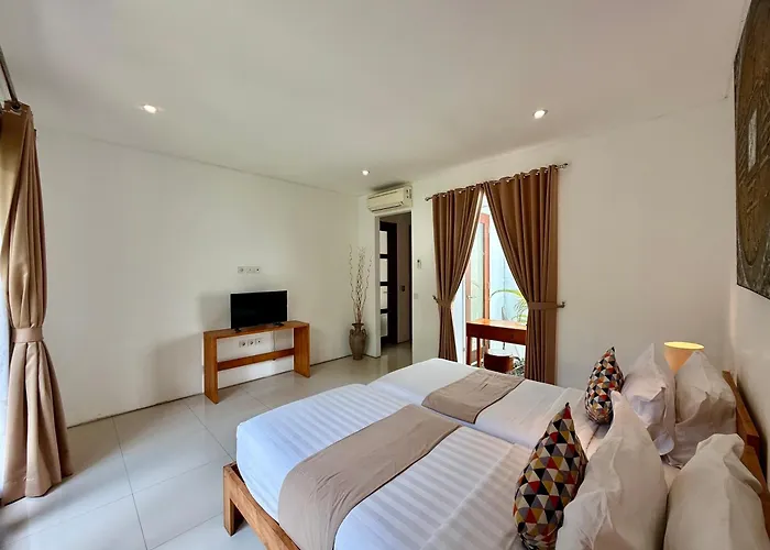 Nil Villa *